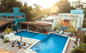 Nilu Cancun Downtown By Selina